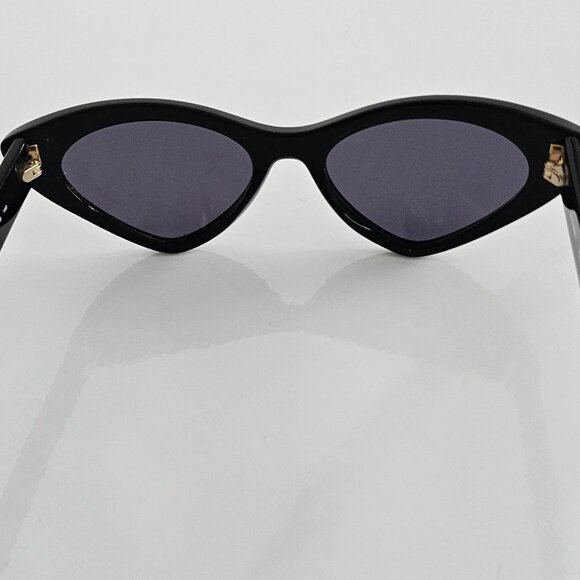 MOSCHINO SUNGLASSES -CAT EYE -NWOT! πππ - Picture 4 of 14